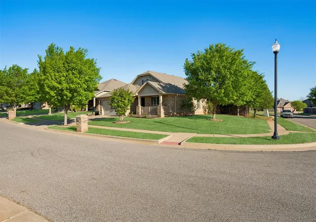 Photo 2 of Single family home for sale at 11425 Nw 131st Street, Piedmont, OK 73078 | MLS# 1223613 | Listing updated on 2026-09-15
