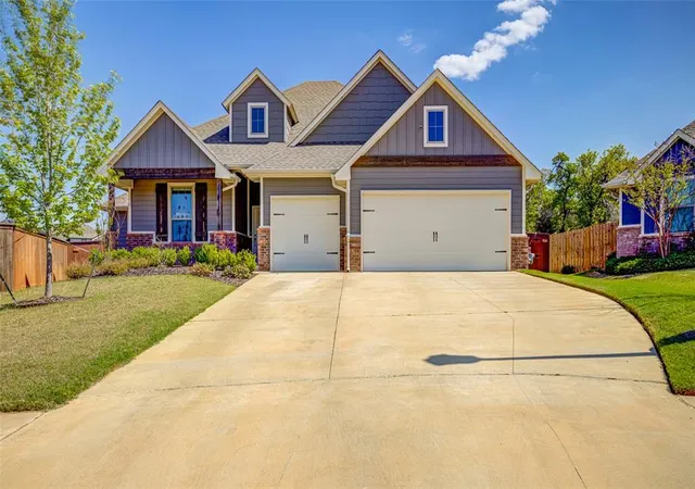2nd image of 3000 Grapevine St, Edmond, OK 73034 | MLS# 1223623