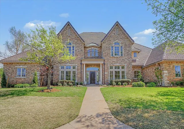 1st image of 5708 Mistletoe Ct, Oklahoma City, OK 73142 | MLS# 1223632