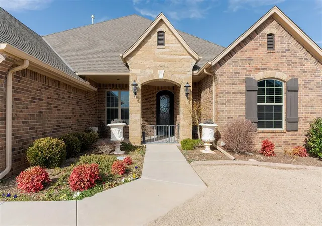 5th image of 13500 Matera Cir, Oklahoma City, OK 73170 | MLS# 1223648
