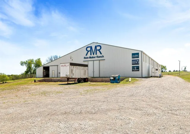 2nd image of 16210 Blanton View Ave, Wayne, OK 73095 | MLS# 1223659