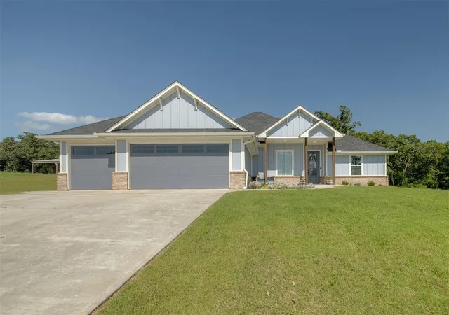 Homes for sale in Mc Loud, OK | 9500 Megans Wy, Mc Loud, OK 74851 | MLS# 1223726