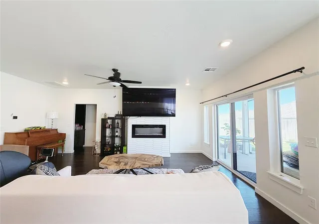 Photo 3 of Single family home for sale at 521 Nw 176th Terrace, Edmond, OK 73012 | MLS# 1223743 | Listing updated on 2026-08-16