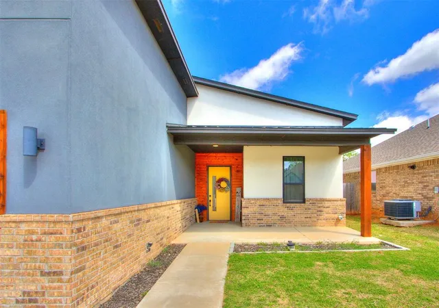 Photo 2 of Single family home for sale at 741 E Barajas Ter, Mustang, OK 73064 | MLS# 1223769 | Listing updated on 2026-06-30