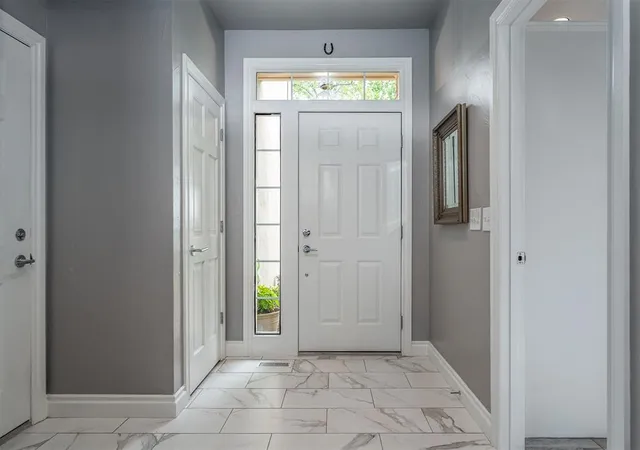 4th image of 701 Inverary Dr, Edmond, OK 73025 | MLS# 1223773