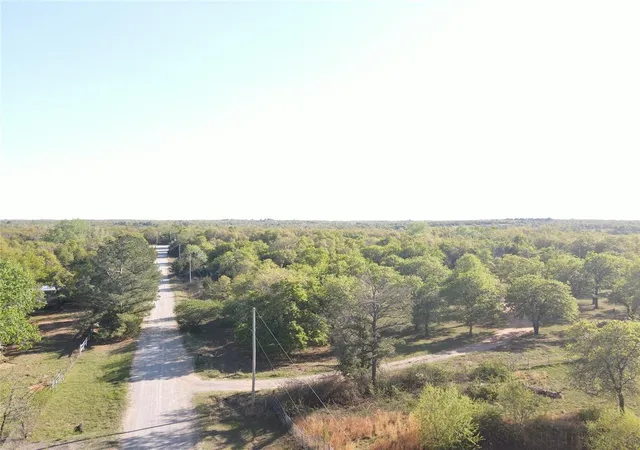 Homes for sale in Mc Loud, OK | 11701 N Knoll Ridge Ln, Mc Loud, OK 74851 | MLS# 1223776