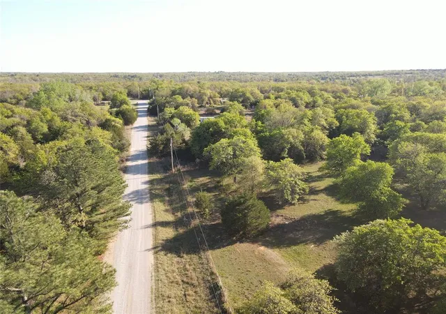 Homes for sale in Mc Loud, OK | 11701 N Knoll Ridge Ln, Mc Loud, OK 74851 | MLS# 1223776