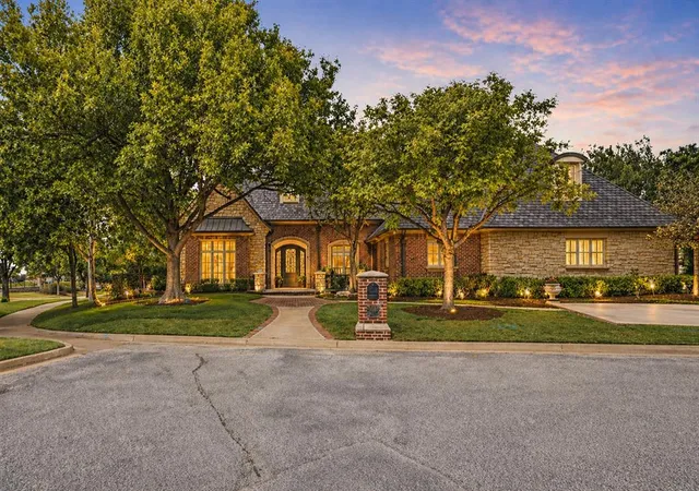 1st image of 5809 Mistletoe Ct, Oklahoma City, OK 73142 | MLS# 1223786