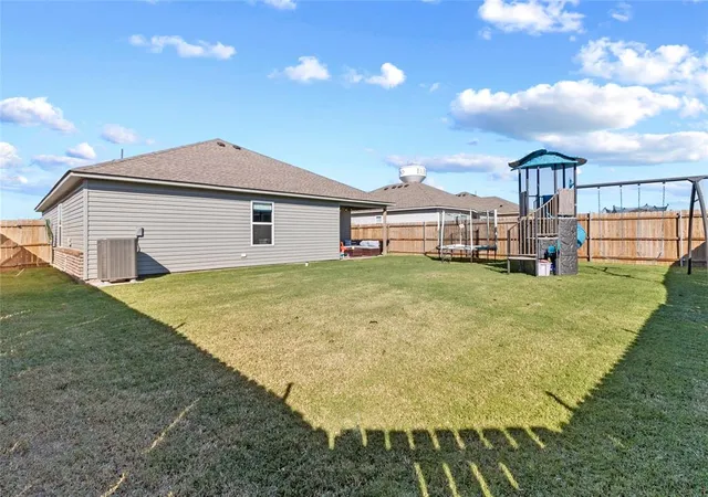 Homes for sale in El Reno, OK | 1223 Land Run Wy, El Reno, OK 73036 | MLS# 1223808