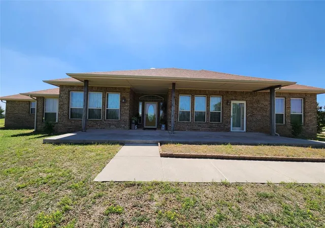 1st image of 6501 Overview Dr, Blanchard, OK 73010 | MLS# 1223878