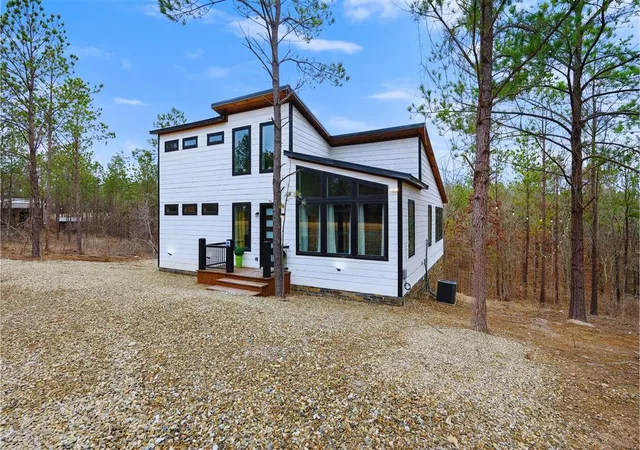 Photo 1 of Single family home for sale at 1323 Pine Seed Trl, Broken Bow, OK 74728 | MLS# 1223929 | Listing updated on 2026-06-15