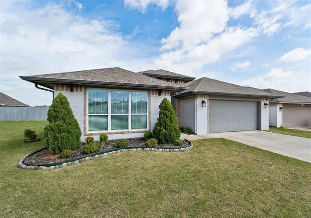 2nd image of 2965 Nw 184th Ter, Edmond, OK 73012 | MLS# 1223982