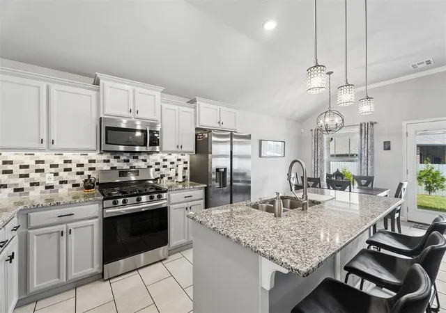 3rd image of 2965 Nw 184Th Ter, Edmond, OK 73012 | MLS# 1223982