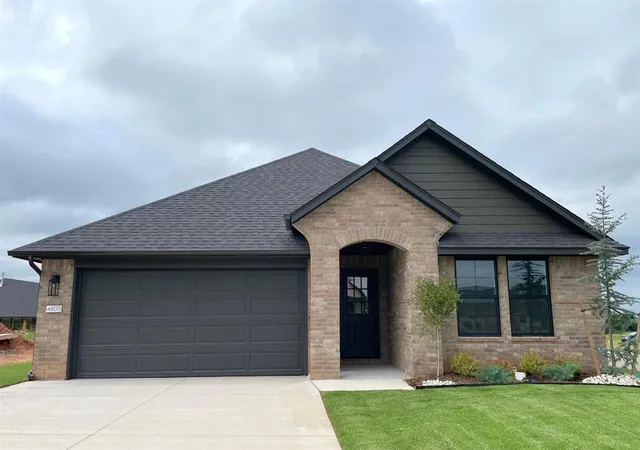 Photo 1 of Sale Pending at 4800 Desert Willow Ln, Edmond, OK 73034 | MLS# 1223985 | Listing updated on 2026-07-06