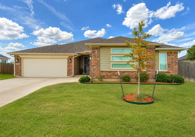 Photo 1 of Sale Pending at 18101 Jimenez Dr, Edmond, OK 73012 | MLS# 1223991 | Listing updated on 2026-09-04