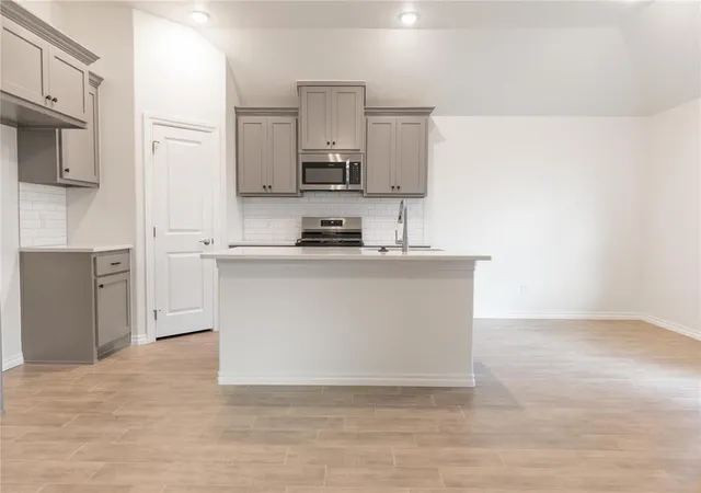 Photo 1 of Single family home for sale at 2208 Nw 170th Street, Edmond, OK 73012 | MLS# 1223992 | Listing updated on 2026-10-28