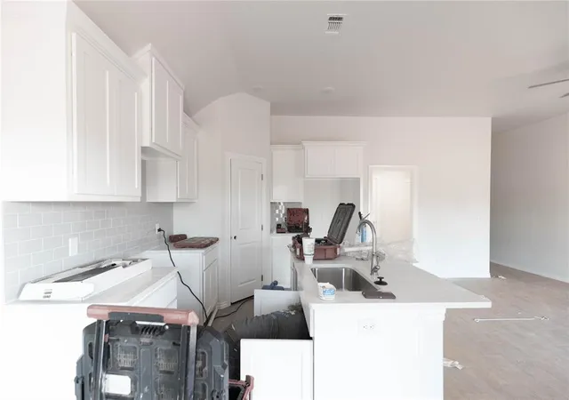 3rd image of 10340 Sw 56Th St, Mustang, OK 73064 | MLS# 1224001