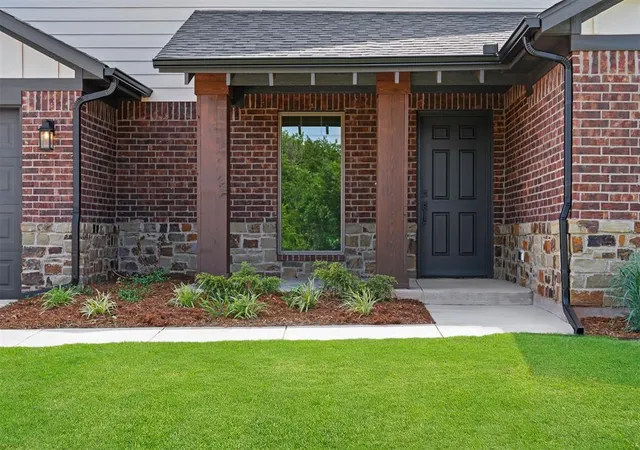3rd image of 3019 James Wy, Guthrie, OK 73044 | MLS# 1224023