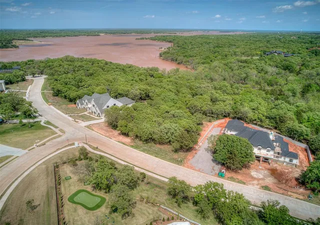 Homes for sale in Edmond, OK | 14008 Shoreline Blvd, Edmond, OK 73013 | MLS# 1224069