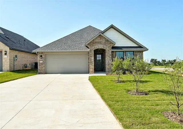 Photo 1 of Single family home for sale at 4800 Sand Lily Ln, Edmond, OK 73034 | MLS# 1224099 | Listing updated on 2026-09-15