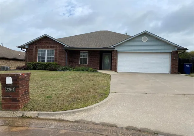 Homes for sale in Shawnee, OK | 2264 Gray Dove Dr, Shawnee, OK 74804 | MLS# 1224101