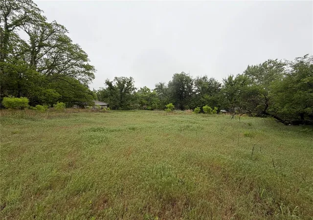 Photo 3 of Sale Pending at 709 S Pottenger Rd #709, Shawnee, OK 74801 | MLS# 1224119 | Listing updated on 2026-09-05