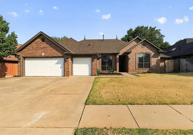 Photo 3 of Single family home for sale at 705 Nw 143rd Street, Edmond, OK 73013 | MLS# 1224134 | Listing updated on 2026-10-07