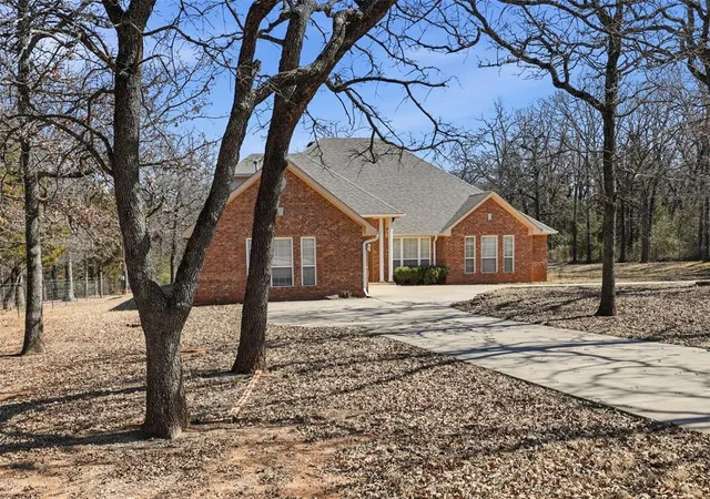 4th image of 701 Turtle Creek Rd, Tecumseh, OK 74873 | MLS# 1224138