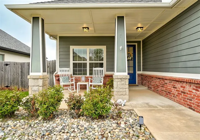 Homes for sale in Moore, OK | 1313 Atalon Dr, Moore, OK 73160 | MLS# 1224145