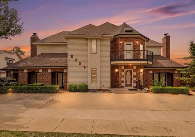 Photo 1 of Sale Pending at 8204 Brownsville Ln, Bethany, OK 73008 | MLS# 1224154 | Listing updated on 2026-09-19