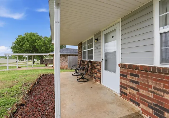 Homes for sale in Prague, OK | 2313 8th St, Prague, OK 74864 | MLS# 1224157