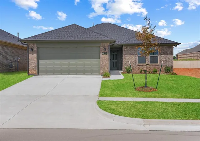 1st image of 3918 Eureka Dr, Norman, OK 73069 | MLS# 1224215