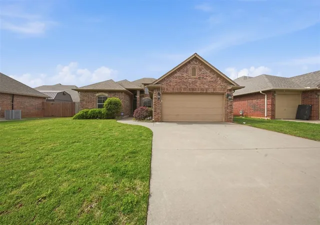 Photo 1 of Single family home for sale at 2112 Se 9th Street, Moore, OK 73160 | MLS# 1224232 | Listing updated on 2026-09-25