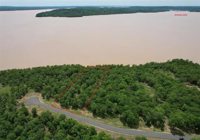 1st image of 153 Patriot Pointe, Eufaula, OK 74432 | MLS# 1224255