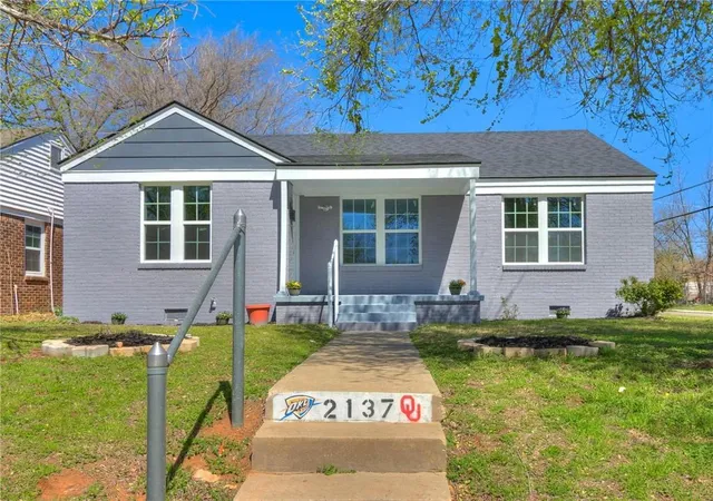 3rd image of 2137 Ne 20Th St, Oklahoma City, OK 73111 | MLS# 1224278