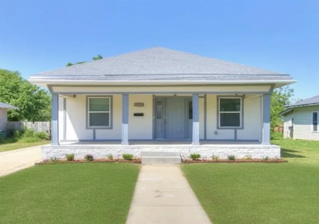 Photo 2 of Single family home for sale at 1739 Nw 37th Street, Oklahoma City, OK 73118 | MLS# 1224279 | Listing updated on 2026-07-28