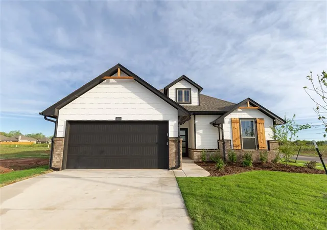 Photo 2 of Single family home for sale at 12201 Sw 32nd Place, Yukon, OK 73099 | MLS# 1224308 | Listing updated on 2026-10-20
