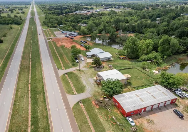 2nd image of 14816 Nw Expressway Wy, Piedmont, OK 73078 | MLS# 1224310