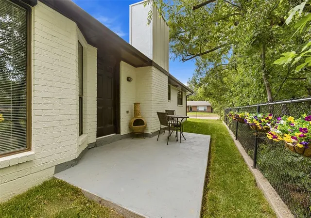 Homes for sale in Edmond, OK | 605 Cinnamon Dr, Edmond, OK 73003 | MLS# 1224384