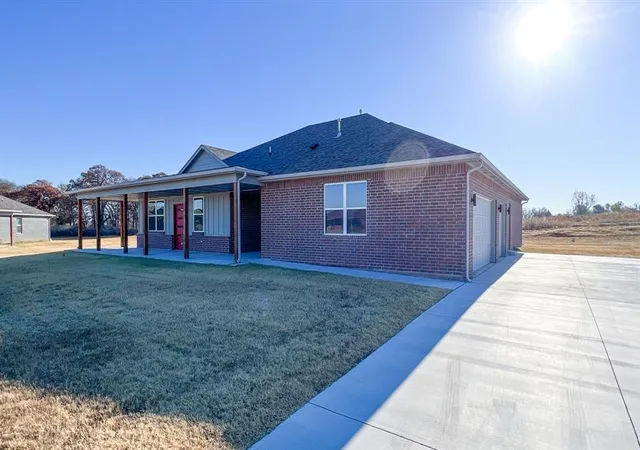 Homes for sale in Jones, OK | 218 Olde Mill Rd, Jones, OK 73049 | MLS# 1224405
