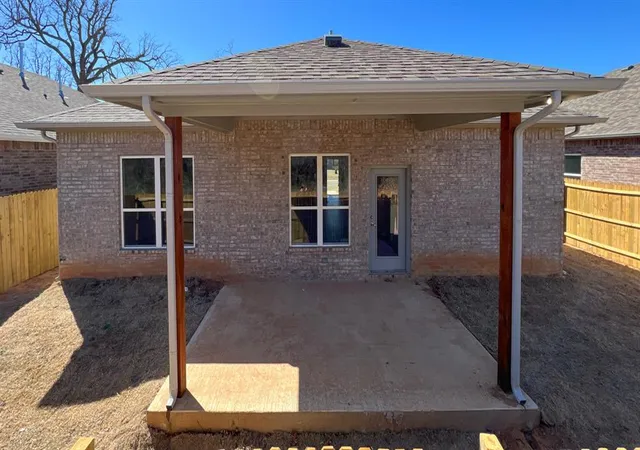 Homes for sale in Jones, OK | 416 Remington Ave, Jones, OK 73049 | MLS# 1224409