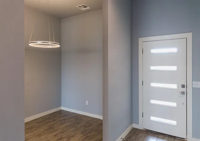 Photo 4 of Single family home for sale at 504 Remington Ave, Oklahoma City, OK 73130 | MLS# 1224412 | Listing updated on 2026-05-27