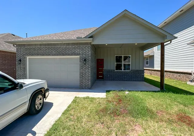 Homes for sale in Jones, OK | 605 Remington Ave, Jones, OK 73049 | MLS# 1224416