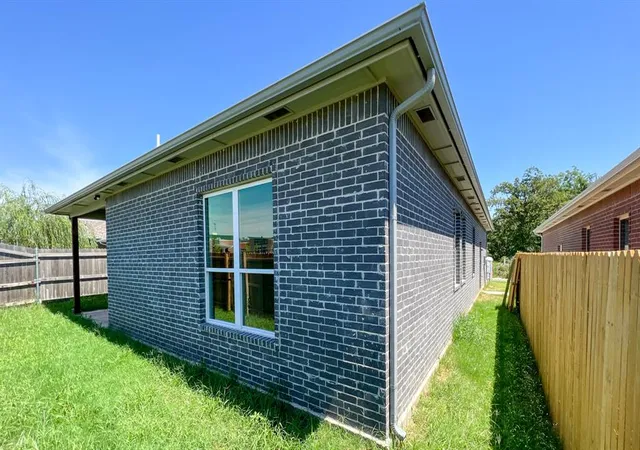 Homes for sale in Jones, OK | 605 Remington Ave, Jones, OK 73049 | MLS# 1224416