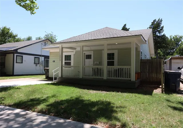 Homes for sale in Chickasha, OK | 1516 S 16Th, Chickasha, OK 73018 | MLS# 1224440