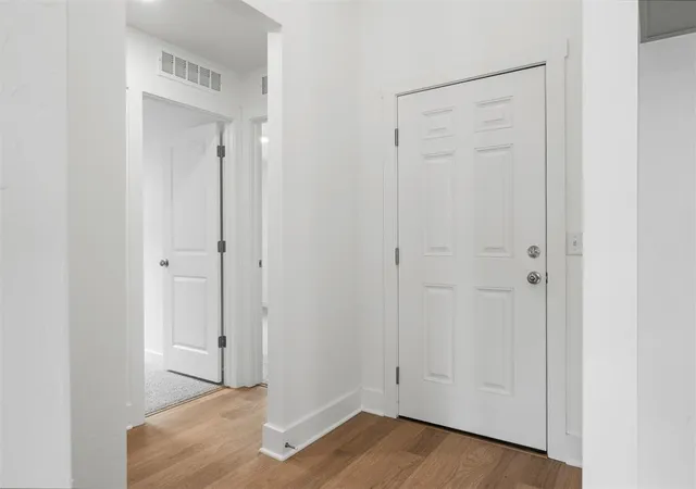 Photo 4 of Single family home for sale at 260 Woodrock St, Harrah, OK 73045 | MLS# 1224485 | Listing updated on 2026-08-26