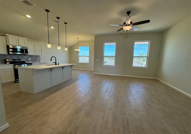 2nd image of 2508 Marsh Ln, Oklahoma City, OK 73130 | MLS# 1224491