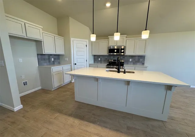 3rd image of 2508 Marsh Ln, Oklahoma City, OK 73130 | MLS# 1224491