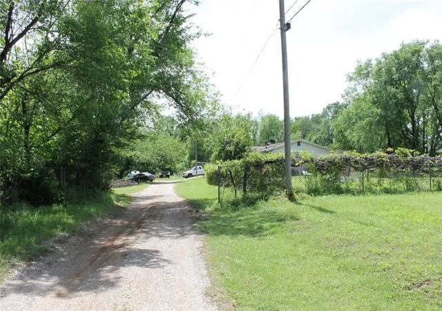 Photo 3 of Land for sale at 1020 W Oakland St, Shawnee, OK 74801 | MLS# 1224497 | Listing updated on 2026-04-16