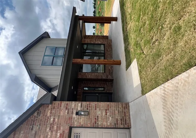 Homes for sale in Weatherford, OK | 2605 Landrun, Weatherford, OK 73096 | MLS# 1224515